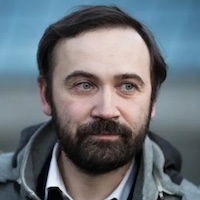 Илья Пономарёв