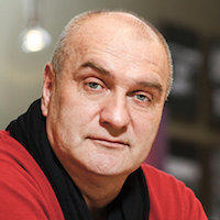Александр Балуев